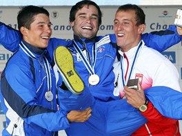 Medailisté ze světového šampionátu ve vodním slalomu - zleva: Jiří Prskavec,...