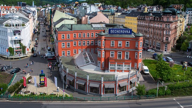 Becherplatz v Karlovch Varech.