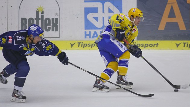 Zlnsk Petr Holk ujd s pukem Miloslavu Hoavovi z Kladna.