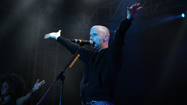 Moby koncertoval v roce 2009 na Sázavafestu.