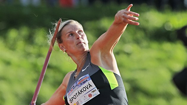 Barbora potáková na mítinku v Domalicích