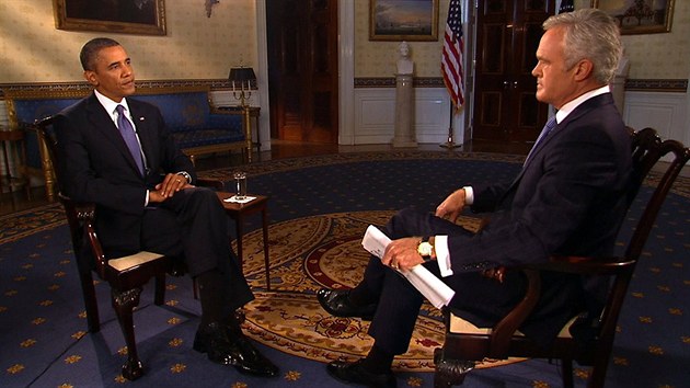 Americk prezident Barack Obama se v rozhovoru s modertorem CBS Scottem Pelleym v Modr pracovn Blho domu sna pesvdit veejnost o nutnosti zsahu v Srii.