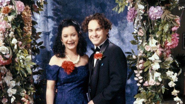 Sara Gilbertov a Johnny Galecki v serilu Roseanne (1993)