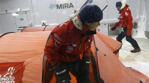 Princ Harry trénuje na svou výpravu na Jižní pól (17. září 2013).