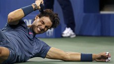 VÍTĚZ. Rafael Nadal padl na kurt Arthura Ashe - právě podruhé dobyl US Open.