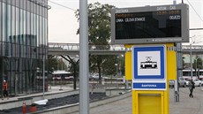 Nový úsek olomoucké tramvajové trati kolem nákupní Galerie antovka smrem na...