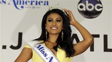 Miss America 2014 Nina Davuluri (15. zá�í 2013)