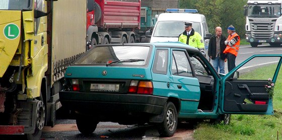 Tragická nehoda u Bezdína na Mladoboleslavsku (26.9.2013)