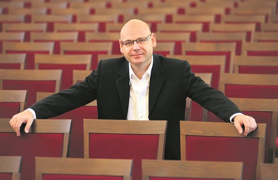 Klavírista Karel Košárek řídí dramaturgii holešovského festivalu Musica Holešov.