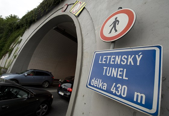 Letenský tunel