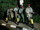 Vojska keské armády opoutí obchodní centrum v Nairobi.