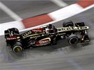 ERNO-ZLATÁ HROZBA. Kimi Räikkönen v druhém tréninku Velké ceny Singapuru