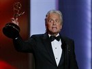 Michael Douglas v dkovné ei za cenu Emmy podkoval i své manelce (záí