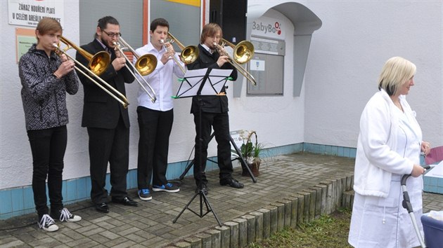 Slavnostn oteven 58. babyboxu v esk Lp 19.9. 2013