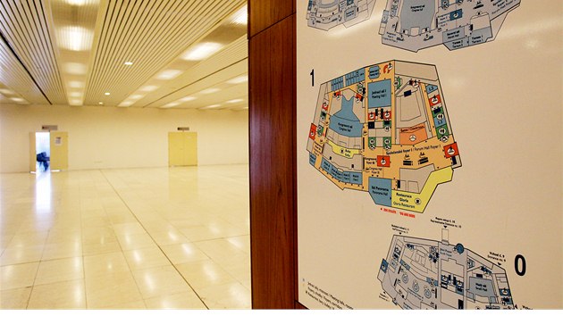 Spletit� chodby pra�sk�ho Kongresov�ho centra