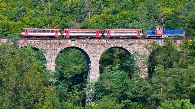 ampask viadukt a Poszavsk pacifik