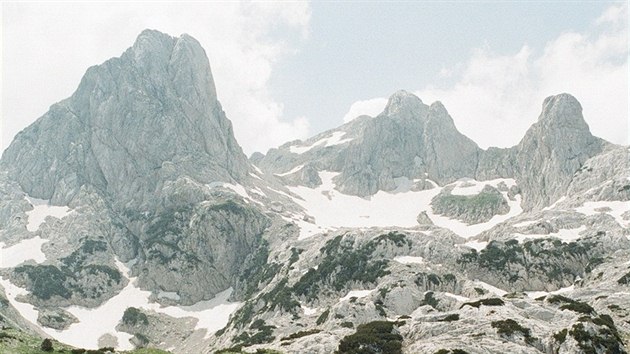 V poped hora Oti (2097 m), Zelena Glava uprosted.
