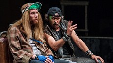Tomá� Diani�ka a Ladislav Du�ek v nové h�e libereckého divadla.