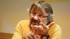Pavel Jim Drengubák �ije s man�elkou Alenou v �eských Bud�jovicích. Pochází ale...