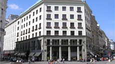 Adolf Loos: Sídlo Raiffeisen Bank ve Vídni