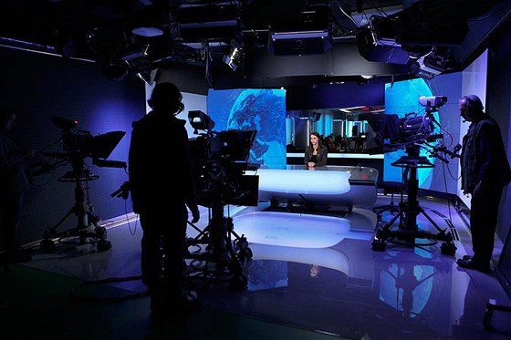 Zpravodajská televizní stanice ČT24 změnila i barvu svého studia.