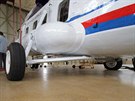 Charakteristickým rysem vrtulníku Mi-8 jsou pídavné boní nádre o celkové...