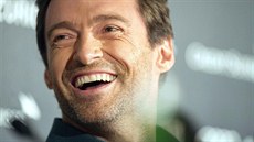 Hugh Jackman se strnitm se pyní titulem Nejvíc sexy mu roku 2008.