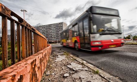 Nízkopodlaních autobus je ve mstech v Královéhradeckém kraji 95 procent.