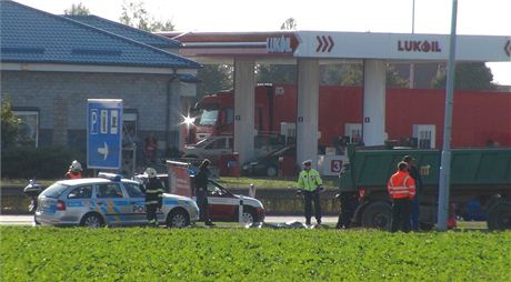 erpací stanice Lukoil krátce poté, co tam v úterý explodovala zásobní nádr