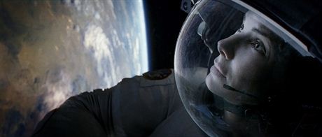 Zábr z filmu Gravitace