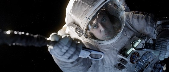 Zábr z filmu Gravitace