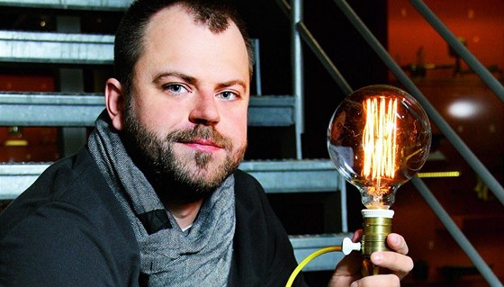 Petr Mikošek, produktový designér v Boa Design. Zázrak jménem žárovka. Díky ní