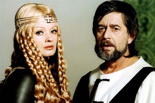 V Noci na Karlštejně Brejchová hrát nechtěla. Změnila názor kvůli Jiráskové