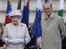Královna Albta II. a její manel princ Philip (Londýn, 9. íjna 2013)