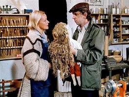 Jana Brejchová a Jaromír Hanzlík v seriálu My v�ichni �kolou povinní (1984)