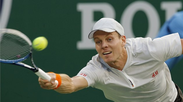 Tom Berdych zabojoval a pestoe jet nen stoprocentn zdravotn v podku, na turnaji v anghaji postoupil pes panla Feiciana Lpeze.