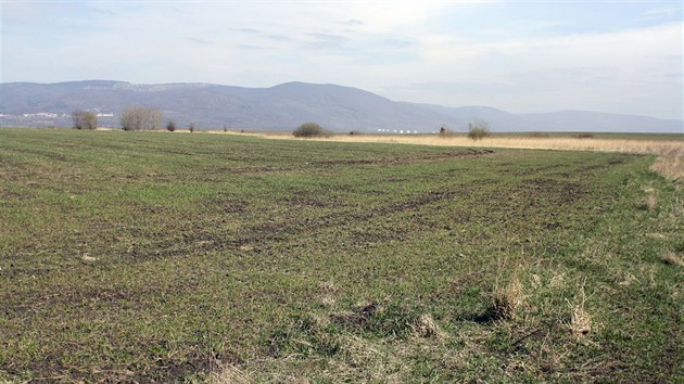 Dnen krajina v okol zaniklch stedovkch Nesvtic