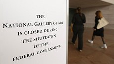 Americká vláda nemá kvůli rozpočtovým sporům mezi zákonodárci peníze na běžný