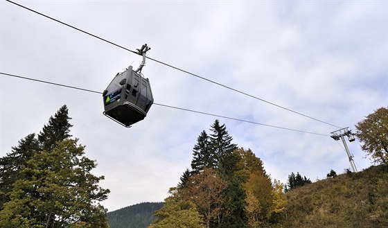 Na hlavní zkouky lanovky by technologie mohla být pipravená na pelomu íjna a listopadu.