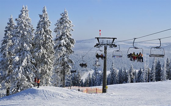 Podle len asociace si málokdo uvdomuje, e horský cestovní ruch pedstavuje významnou ást turistického prmyslu v esku.