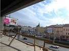 Prohlídka rozestavné budovy nového divadla v Plzni.