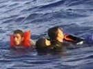 Záchrana uprchlík u ostrova Lampedusa