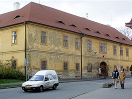 Valdtejnsk zmek v Litvnov pat od roku 2006 mstu.