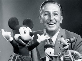 Walt Disney se svou nejznámjí postavikou