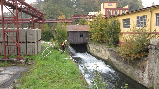 Hasii peerpvaj vodu v Letovicch.