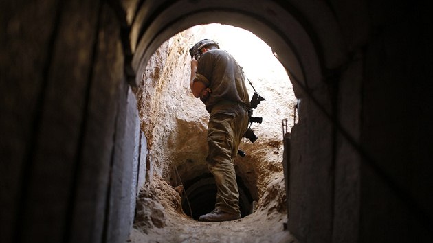 Vojci izraelsk armdy objevili tm dva kilometry dlouh tunel, kter propojoval Psmo Gazy s Izraelem.