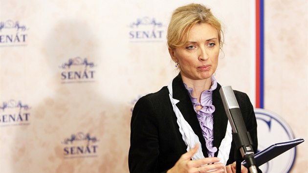 Monika imnkov se vyjdila k rezignaci na post zmocnnkyn pro lidsk prva (18. jna 2013)