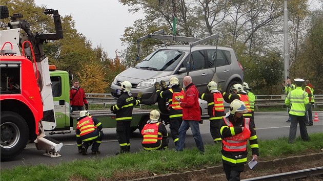 Renault Scnic vyprostil speciln vz Bizon. (14. jna 2013)