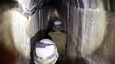 V tunelu nalezli vojáci také výbu�niny, které byly obratem zne�kodn�ny.