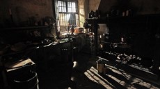 Hra sv�tel a stín�.  I s tím filma�i umí dovedn� pracovat.